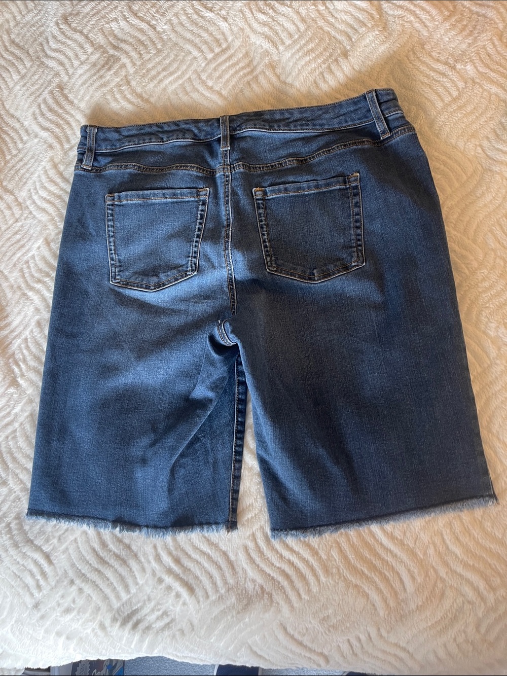 Style & Co. Boyfriend Denim Bermuda Shorts in Medium Blue - Picture 3 of 3